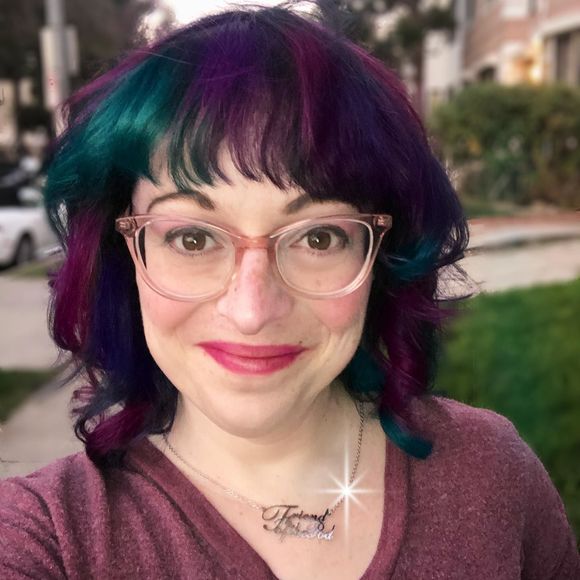 hollygolden1